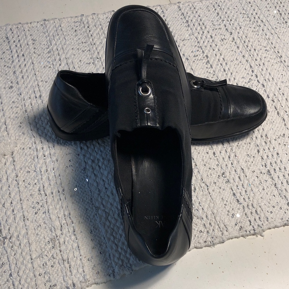 Anne Klein Black Leather Slip-On Loafers with Metal Accent - Picture 2 of 13